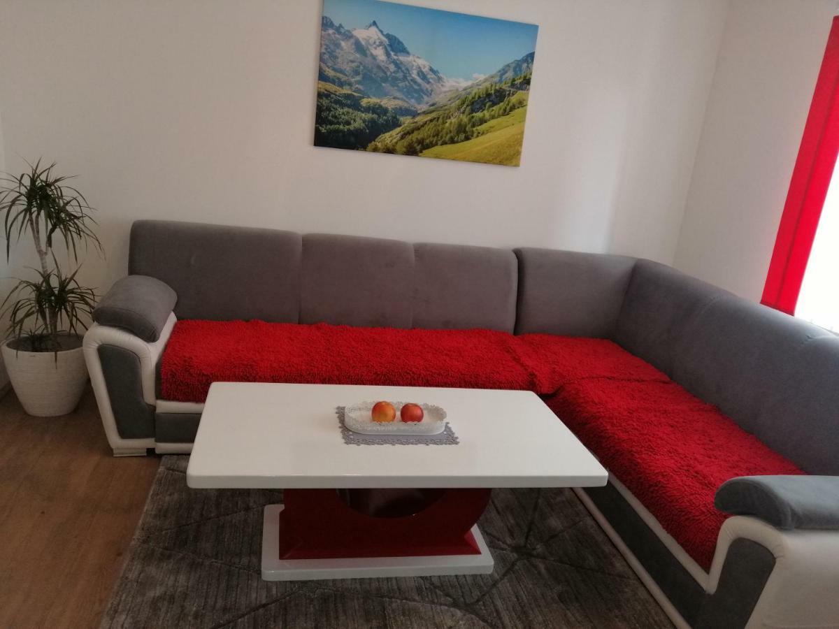 Cosy Apartment Road A6 Fužine Eksteriør bilde