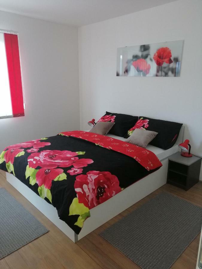 Cosy Apartment Road A6 Fužine Eksteriør bilde