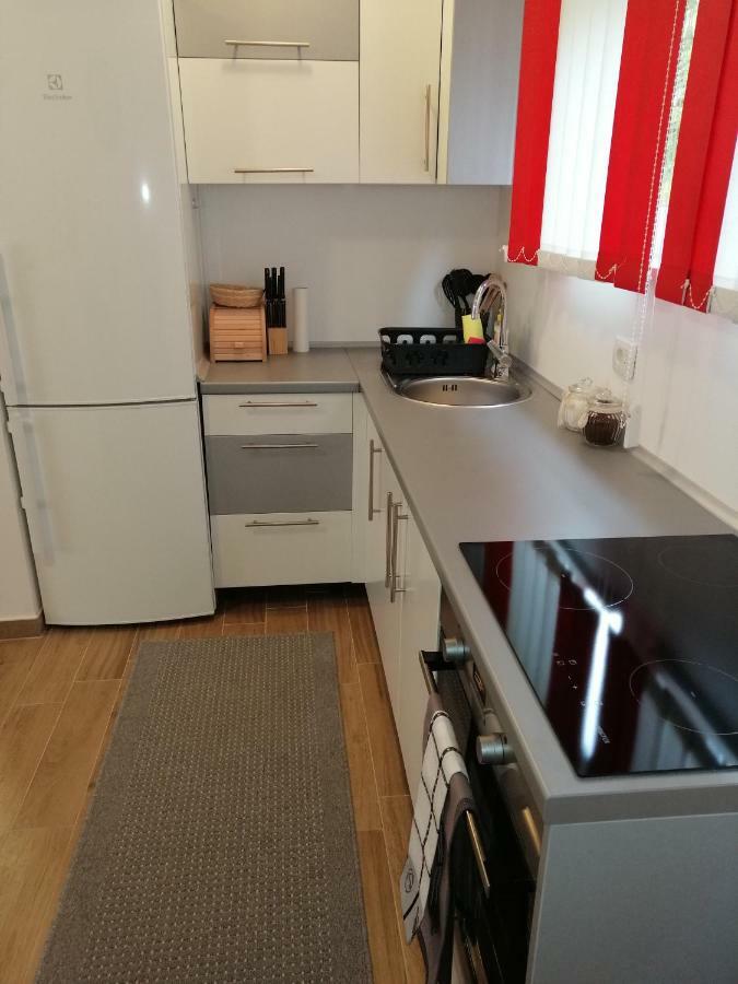Cosy Apartment Road A6 Fužine Eksteriør bilde