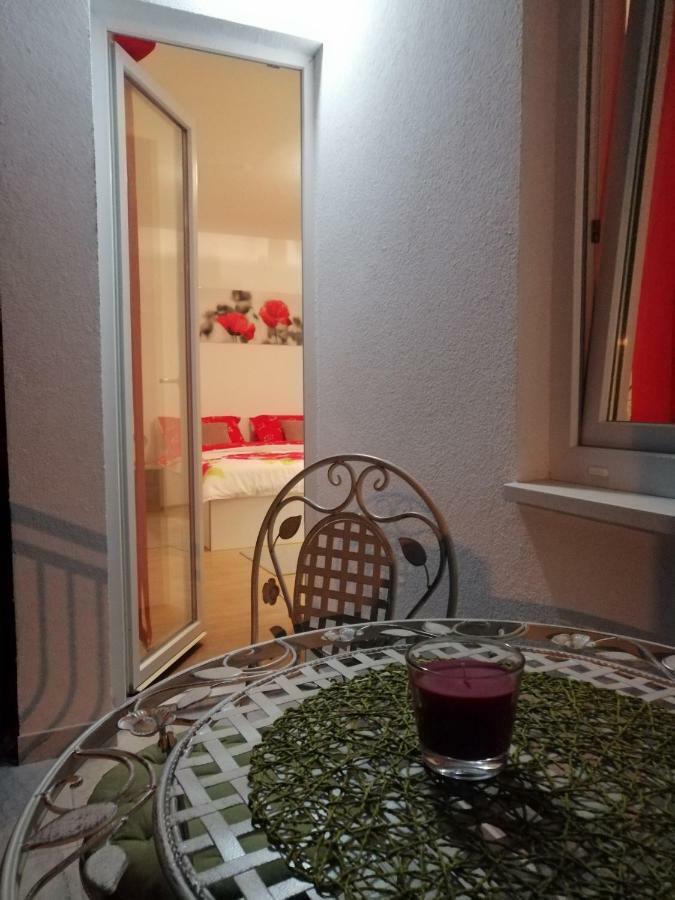 Cosy Apartment Road A6 Fužine Eksteriør bilde